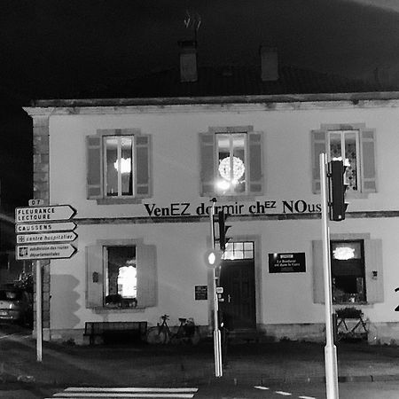 " Venez Dormir Chez Nous " #Condom#Gascogne#D'Artagnan#Armagnac#Le Bonheur Est Dans Le Gers Luaran gambar